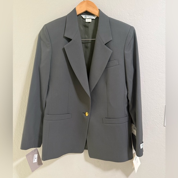 Austin Reed Gray Wool Blend Blazer & Trouser Suit Set Size 8P NWT - Picture 2 of 16